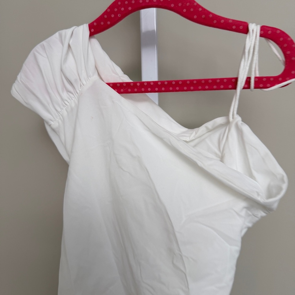 Amazuin MUSIA OFF WHITE top and skirt set - Picture 9 of 10